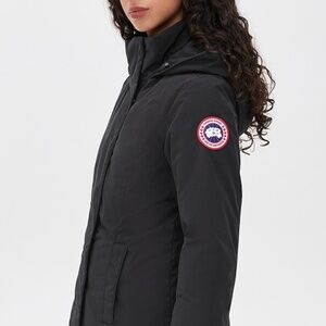 Canada Goose Down Parka – Women’s XS – Black – Excellent Condition